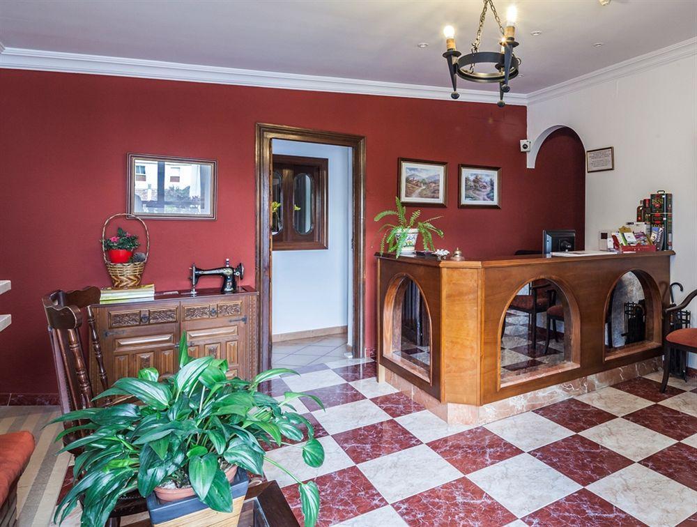 Апартаменты Complejo Penafiel Сарса-ла-Майор Экстерьер фото